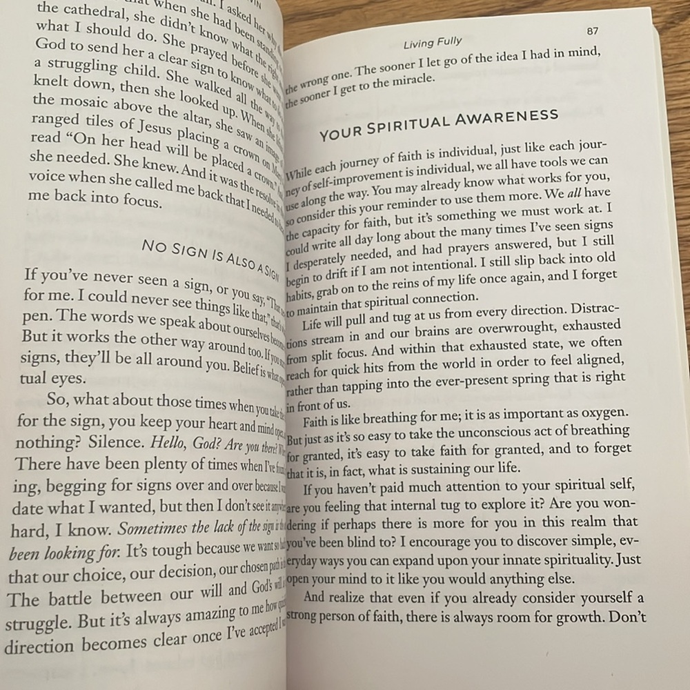 Living Fully Book - Picture 5 of 6